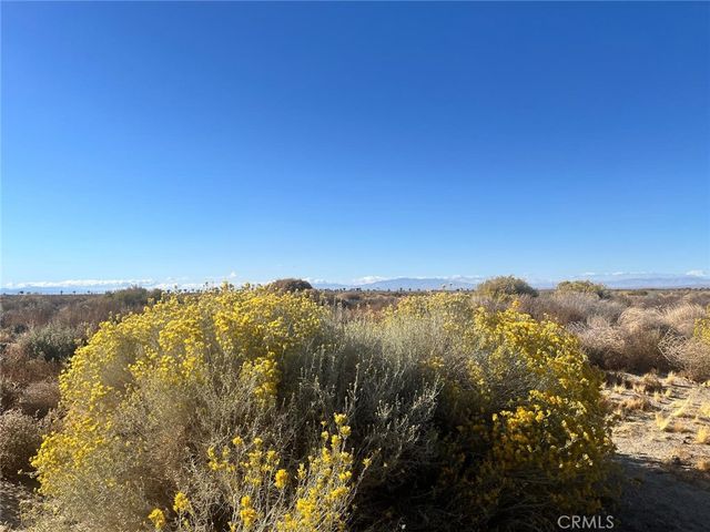 110 E Avenue L4, Lancaster, CA 93535