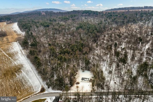 299 NAWAKWA RD, Biglerville, PA 17307