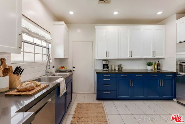 1014 N Doheny Drive, West Hollywood, CA 90069