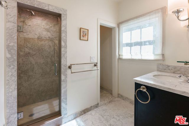 1014 N Doheny Drive, West Hollywood, CA 90069