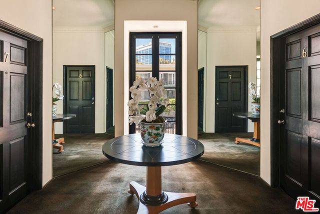 1014 N Doheny Drive, West Hollywood, CA 90069