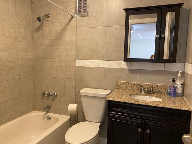 1208 Greendale Ave. 209, Needham, MA 02492
