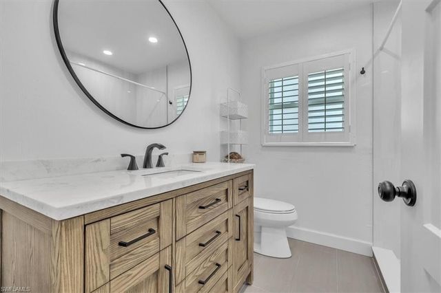 5318 Congo CT, Cape Coral, FL 33904