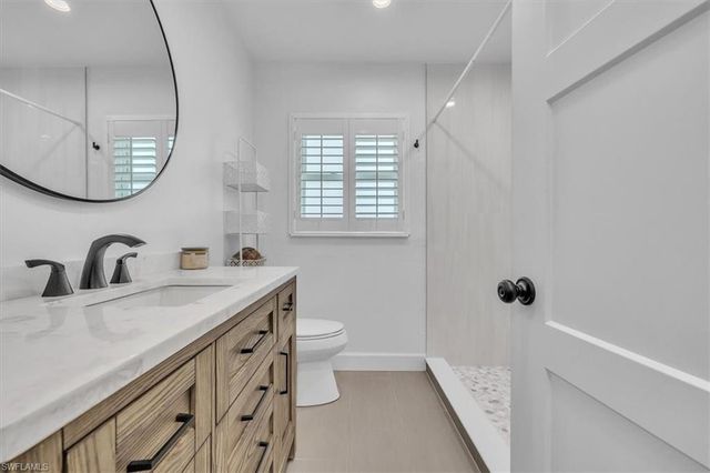 5318 Congo CT, Cape Coral, FL 33904