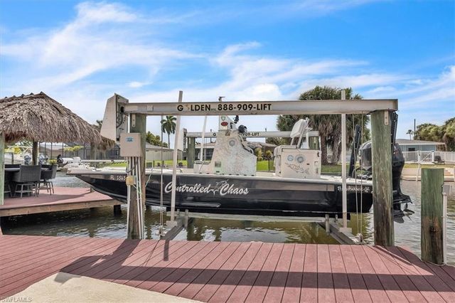 5318 Congo CT, Cape Coral, FL 33904