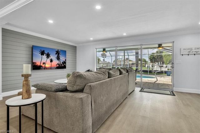 5318 Congo CT, Cape Coral, FL 33904