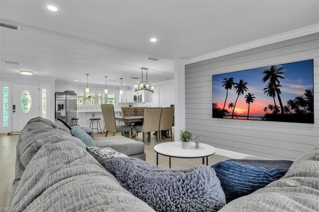 5318 Congo CT, Cape Coral, FL 33904