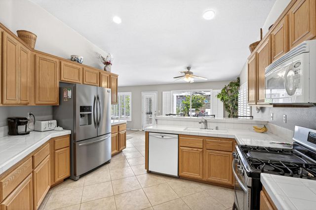 48431 Panorama Avenue, Indio, CA 92201