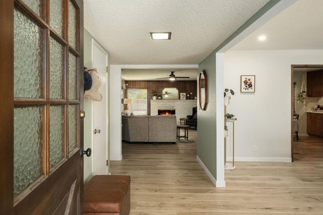 5492 N Ferger, Fresno, CA 93704
