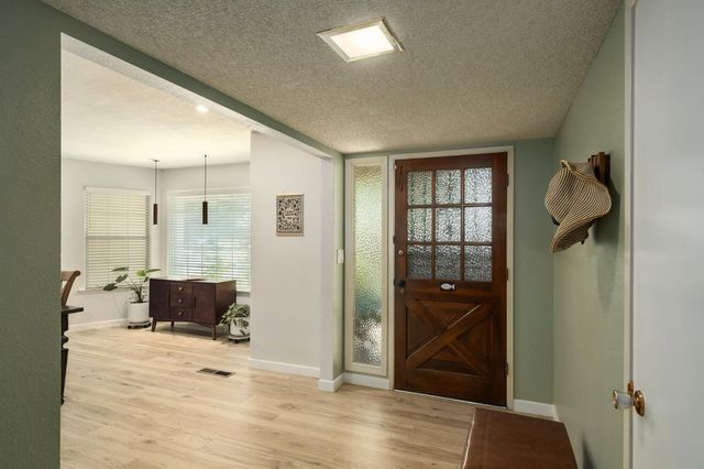 5492 N Ferger, Fresno, CA 93704