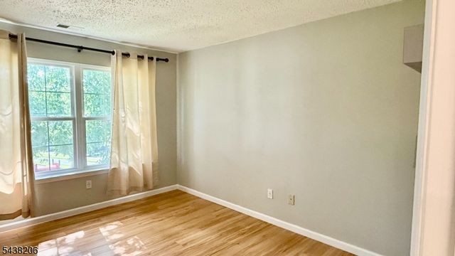 421 Draco Rd, Piscataway Twp., NJ 08854