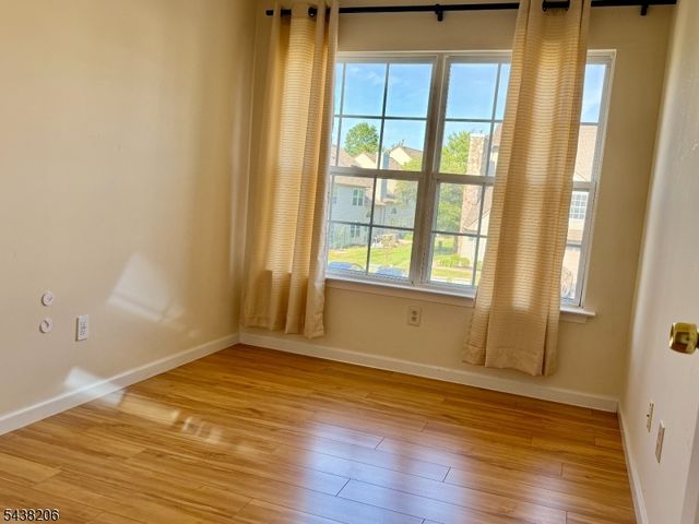 421 Draco Rd, Piscataway Twp., NJ 08854