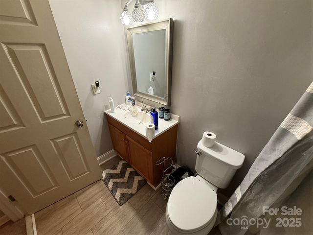 9101 Troon Lane, Charlotte, NC 28214