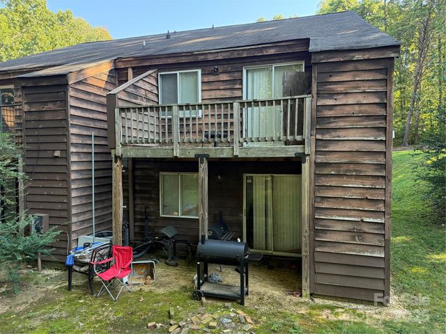 9101 Troon Lane, Charlotte, NC 28214