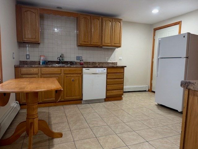 5 Dustin St 1, Peabody, MA 01960