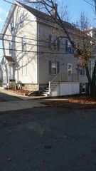 5 Dustin St 1, Peabody, MA 01960