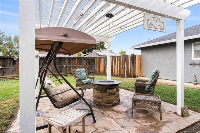 300 Crater Lake Drive, Chico, CA 95973