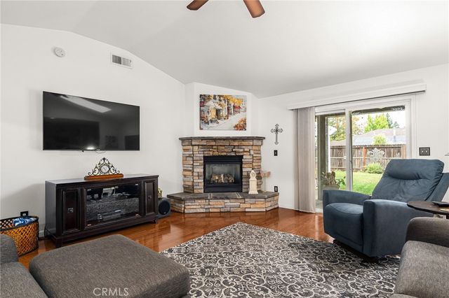 300 Crater Lake Drive, Chico, CA 95973