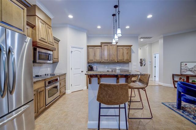 2116 Turtle Creek Drive, Norman, OK 73071