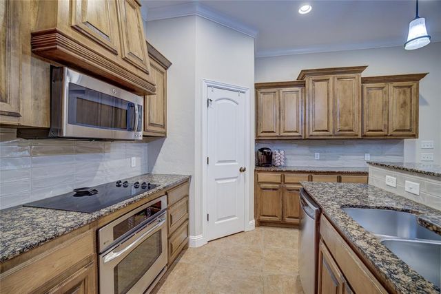 2116 Turtle Creek Drive, Norman, OK 73071