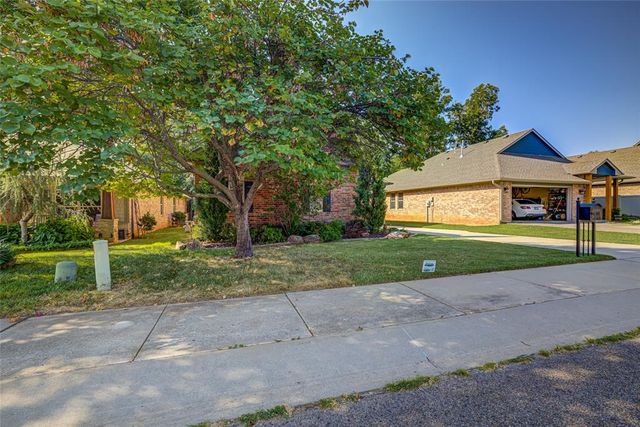 2116 Turtle Creek Drive, Norman, OK 73071