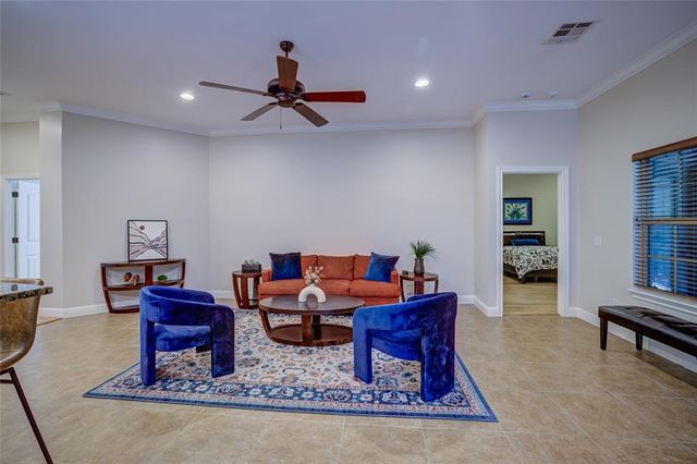 2116 Turtle Creek Drive, Norman, OK 73071