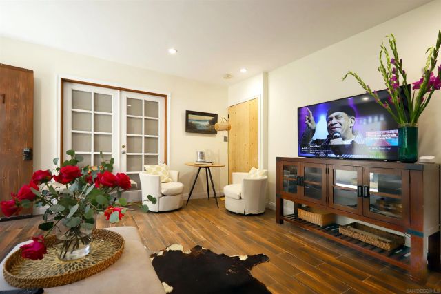 4671 Point Loma Ave, San Diego, CA 92107