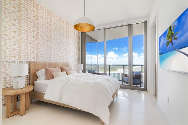 15701 Collins Ave 2302, Sunny Isles Beach, FL 33160