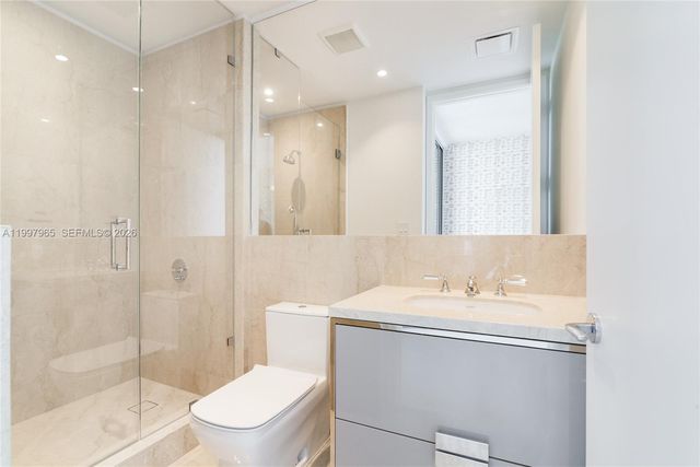 15701 Collins Ave 2302, Sunny Isles Beach, FL 33160