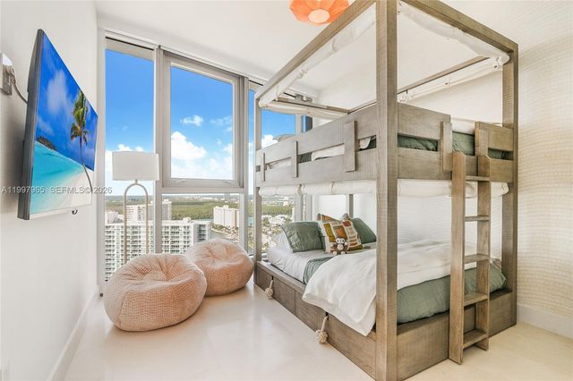 15701 Collins Ave 2302, Sunny Isles Beach, FL 33160