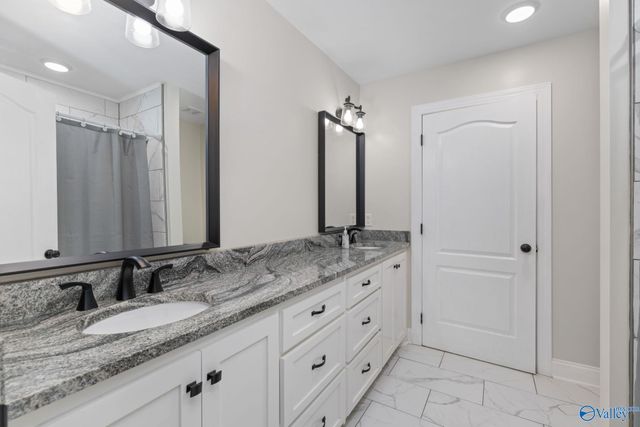 422 N Fulton Street, Florence, AL 35630