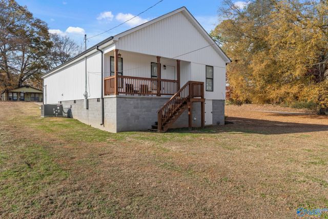 422 N Fulton Street, Florence, AL 35630