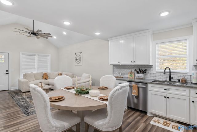 422 N Fulton Street, Florence, AL 35630