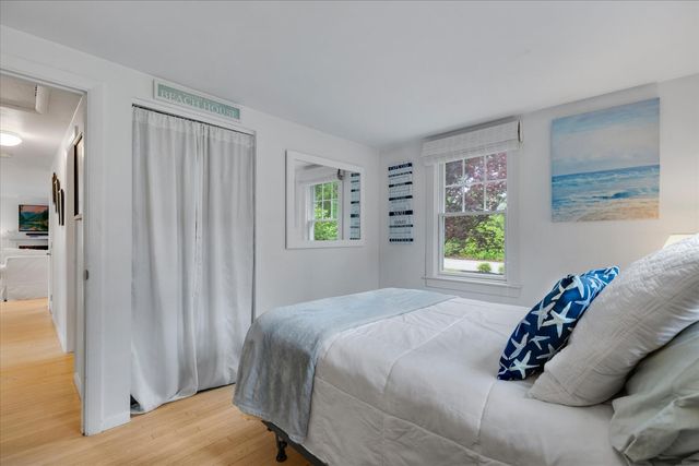 209 Greenwood Avenue, Hyannis Port, MA 02647