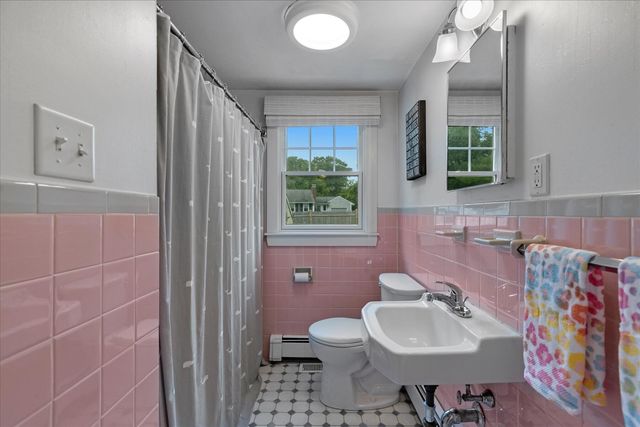 209 Greenwood Avenue, Hyannis Port, MA 02647