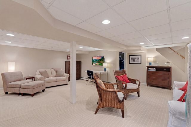 209 Greenwood Avenue, Hyannis Port, MA 02647