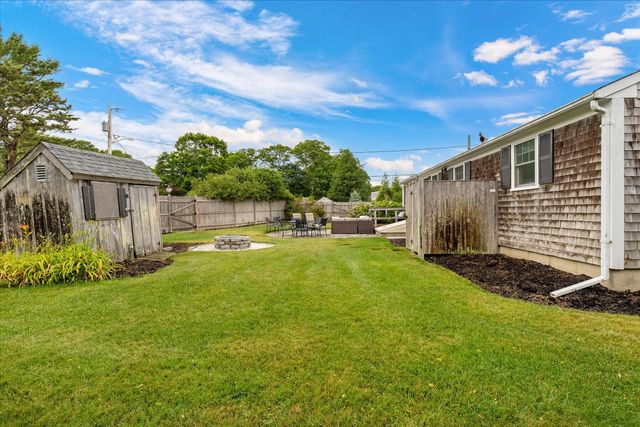 209 Greenwood Avenue, Hyannis Port, MA 02647