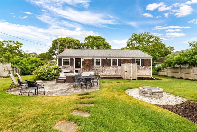 209 Greenwood Avenue, Hyannis Port, MA 02647