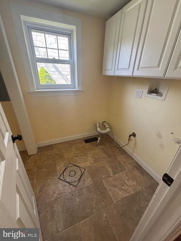 710 SEMINOLE, Jenkintown, PA 19046