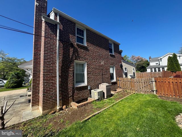 710 SEMINOLE, Jenkintown, PA 19046