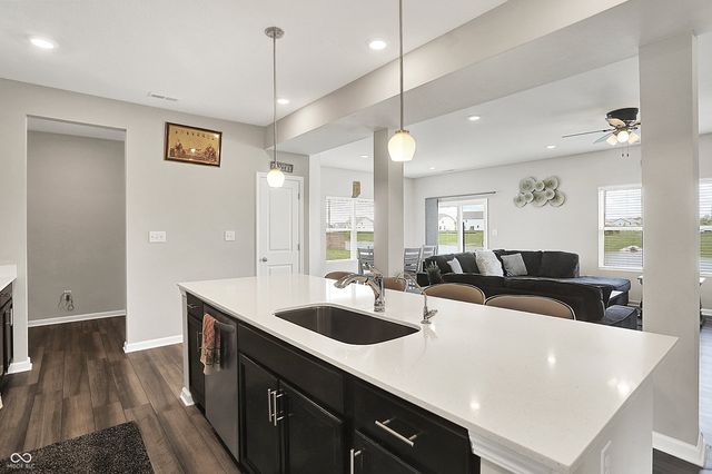 10236 Arctic Edge Drive, Indianapolis, IN 46239