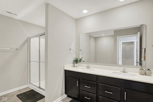 10236 Arctic Edge Drive, Indianapolis, IN 46239