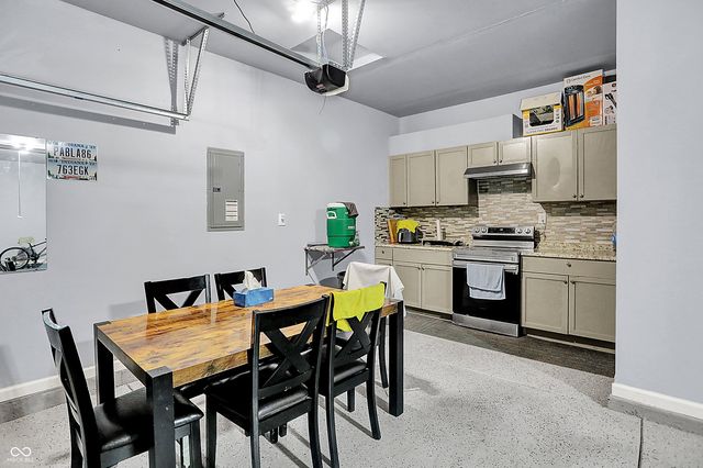 10236 Arctic Edge Drive, Indianapolis, IN 46239