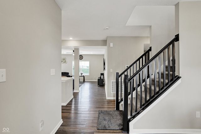 10236 Arctic Edge Drive, Indianapolis, IN 46239