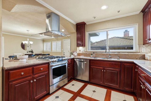 1236 Jacob Ln, Carmichael, CA 95608