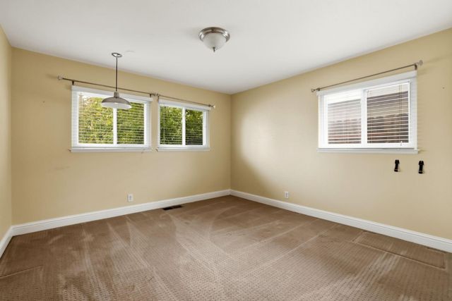 1236 Jacob Ln, Carmichael, CA 95608