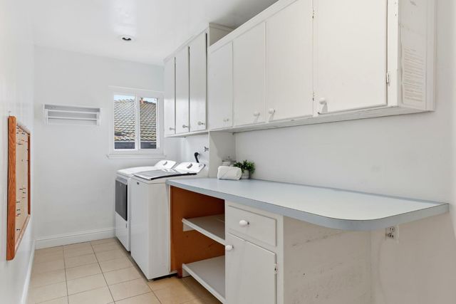 1236 Jacob Ln, Carmichael, CA 95608