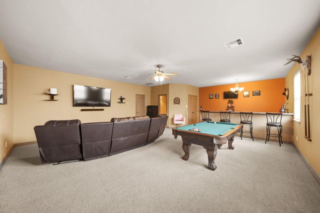 9411 Silver Ridge Drive, Rosharon, TX 77583