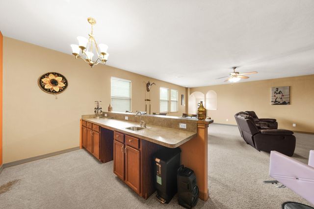9411 Silver Ridge Drive, Rosharon, TX 77583