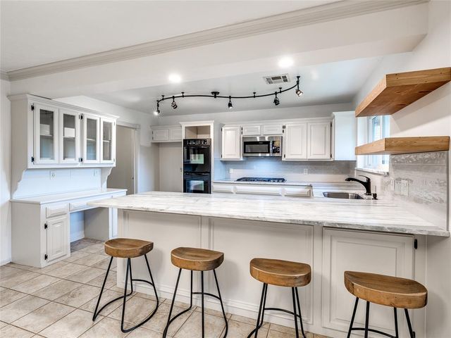 14028 Osage Drive, Edmond, OK 73013